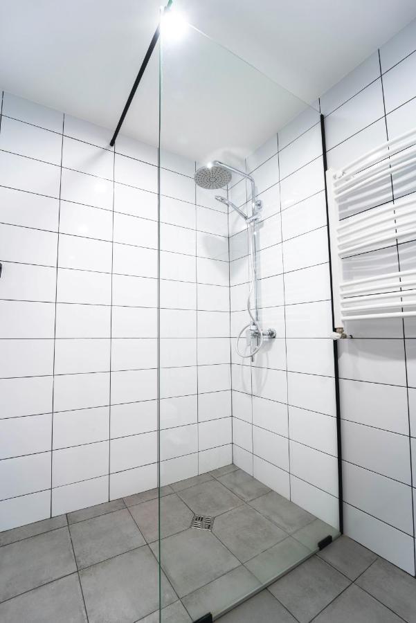 Hotel Lahili Местія Екстер'єр фото